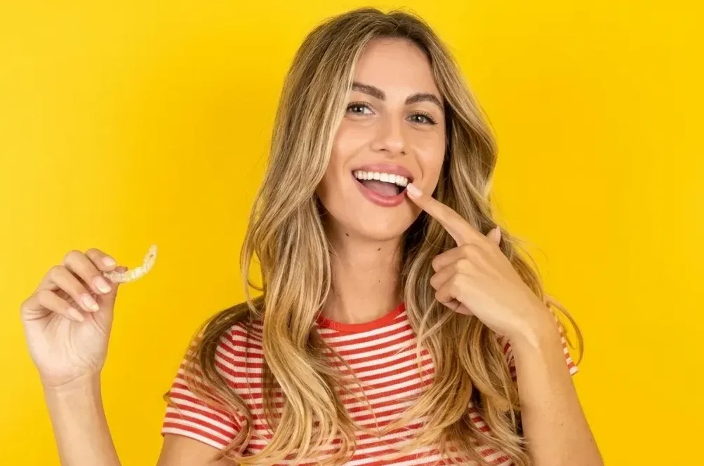 Kaplamalı Dişlere Gece Plağı Yapılabilir mi?