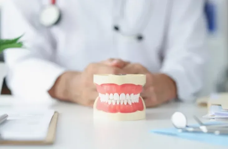 implant üstü titanyum bar bakımı